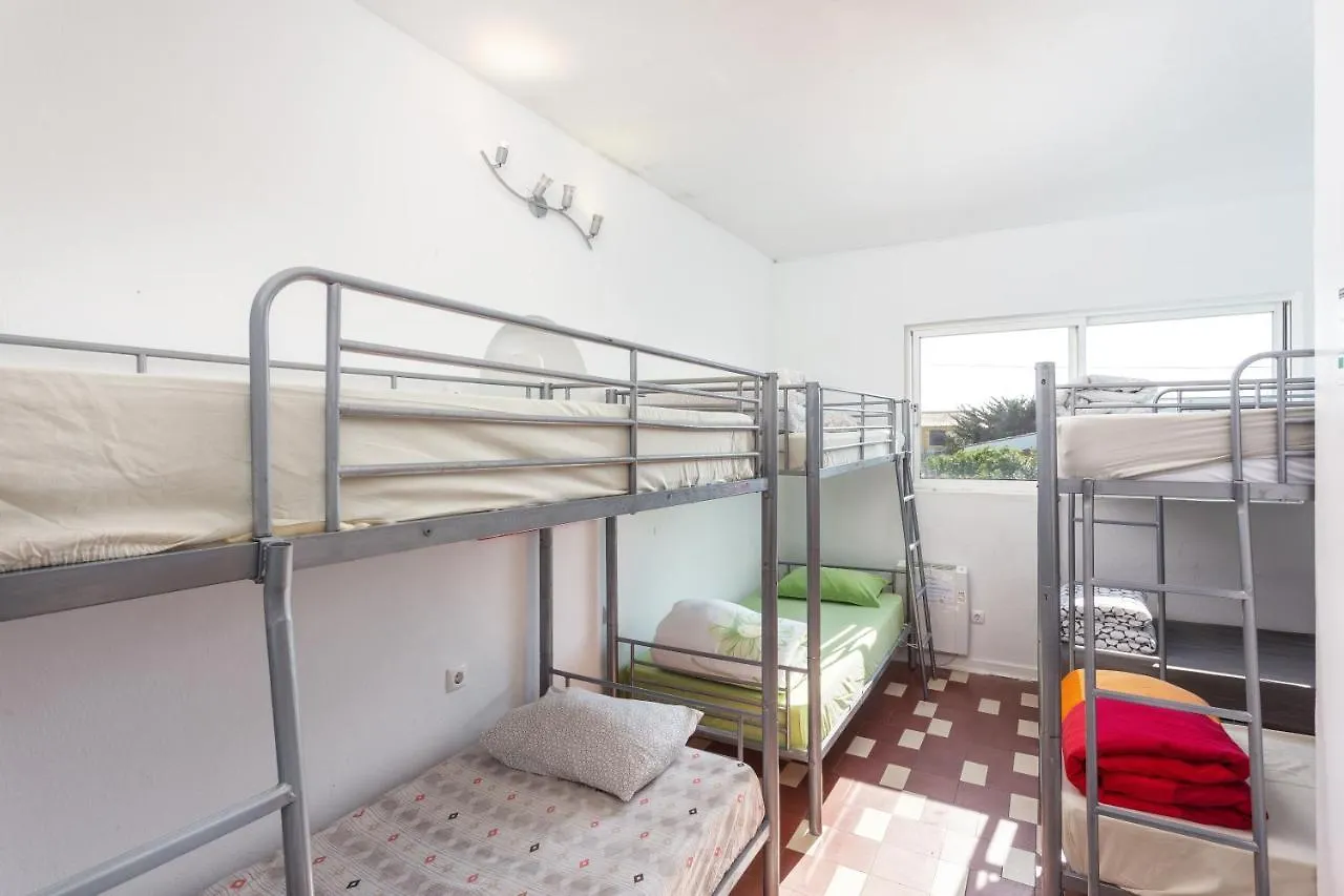 Faro Beach Life Hostel